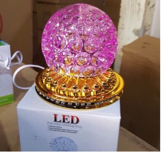Đèn led quả cầu xoay