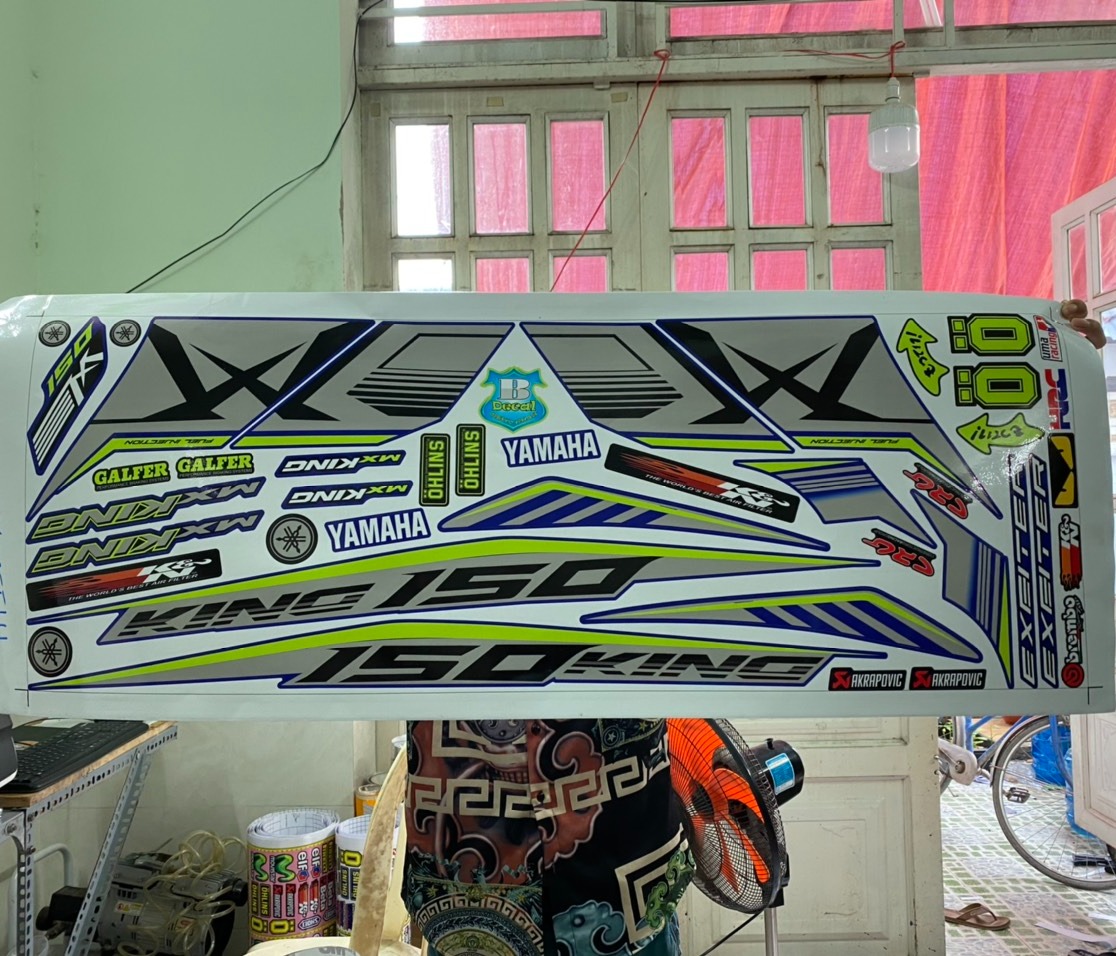 TEM RỜI EXCITER 150 MXKING DÁN XE XANH GP