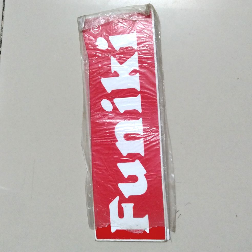Tem đuôi funiki