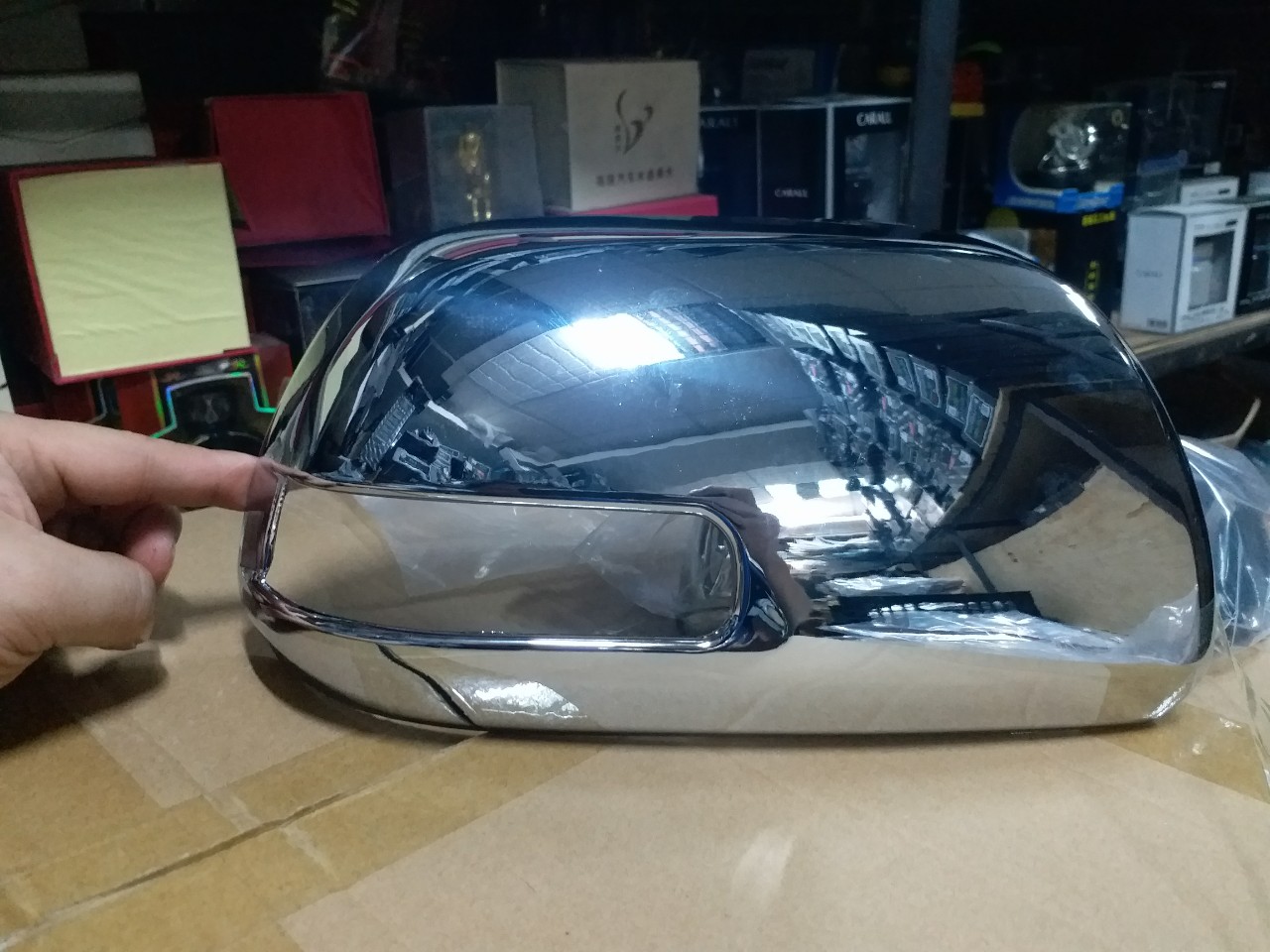 Bộ Ốp gương hở đèn xe Toyota Fortuner dùng chung cho đời xe 2010 đến 2015