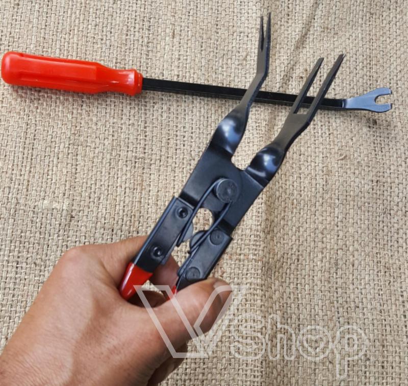 kìm, tua vít. Dụng cụ tháo đồ nhựa, sửa chữa nội thất ô tô