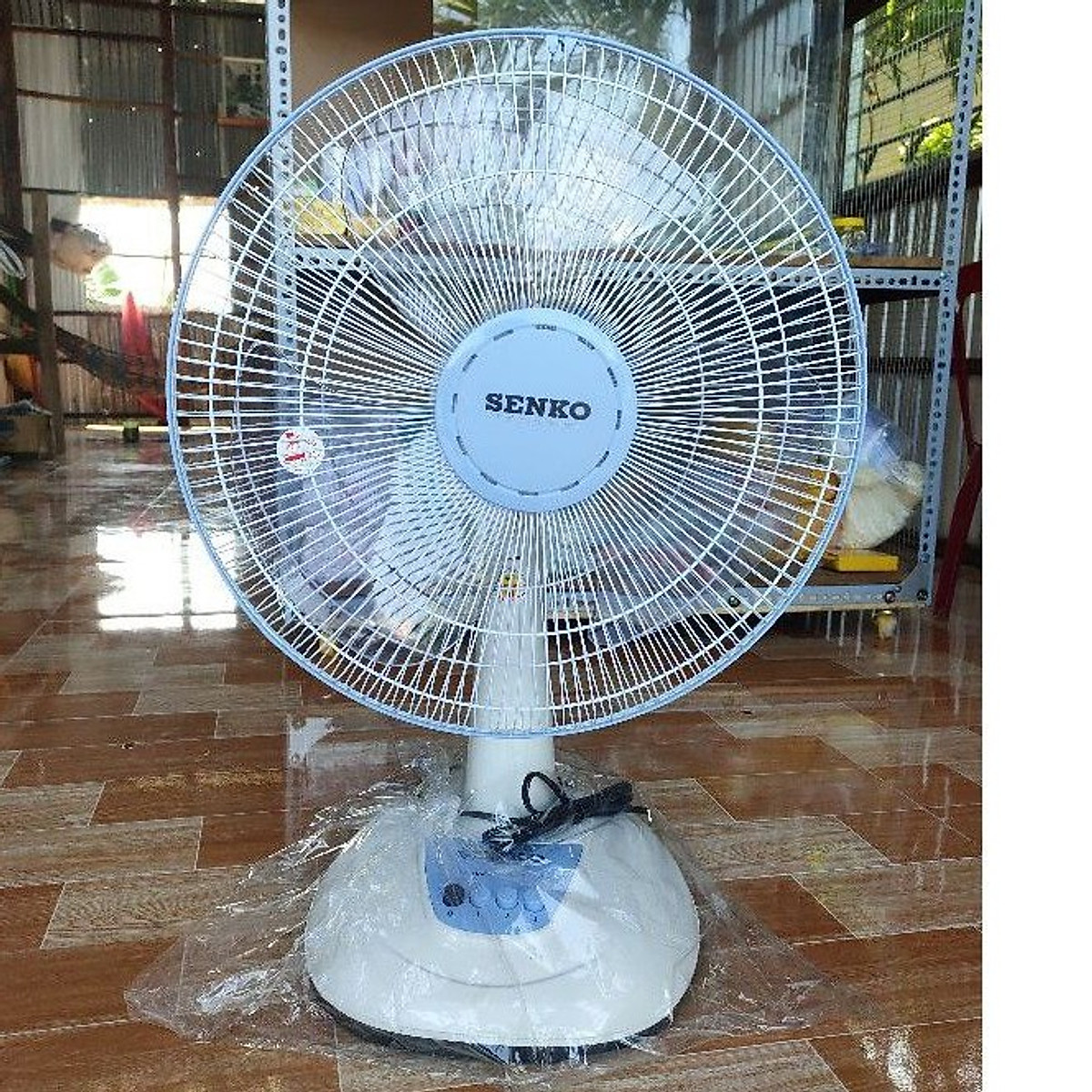 Quạt bàn b4 senko b1616