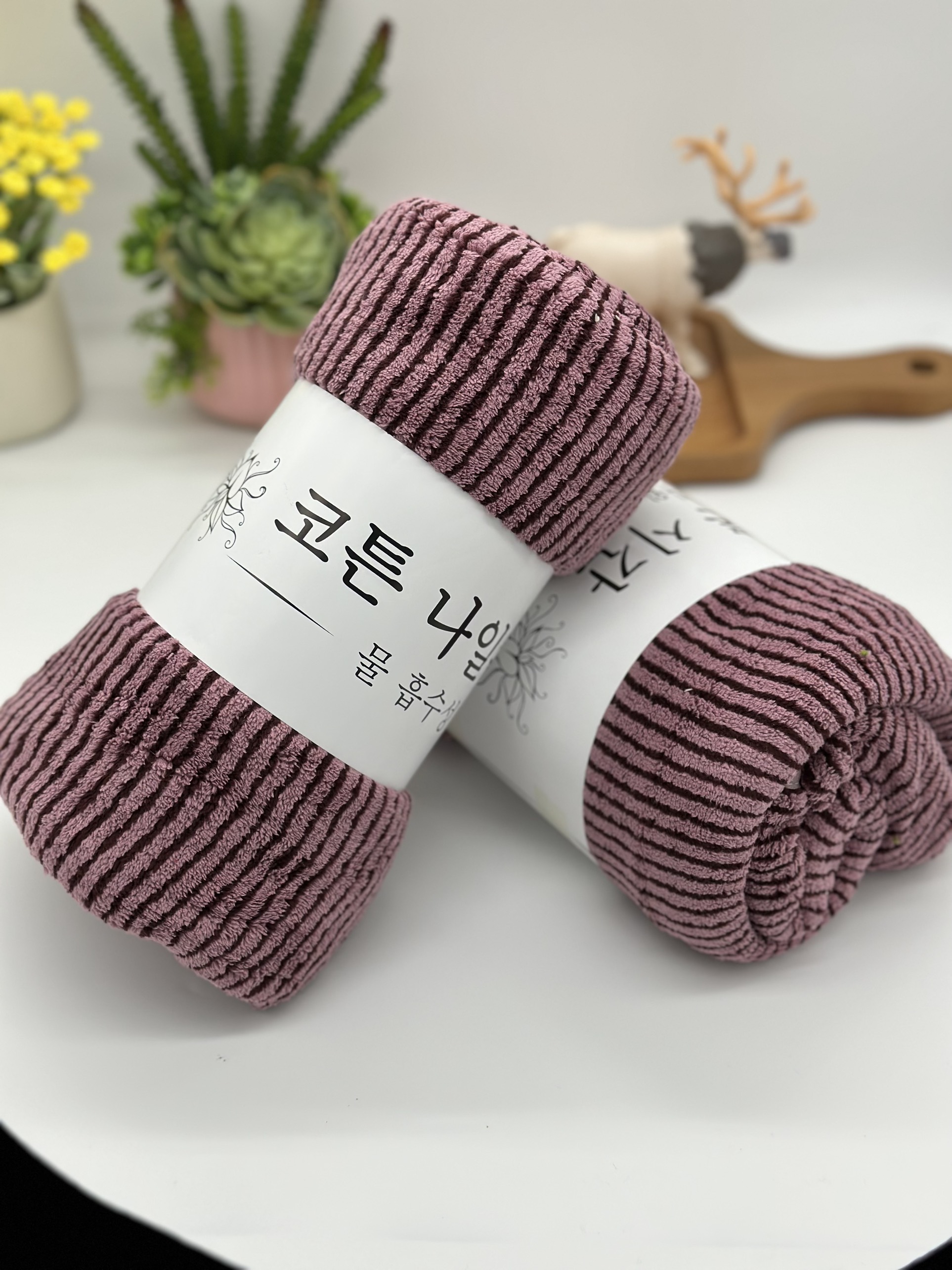 Khăn tắm lông cừu, kẻ tăm nổi, kt 70x140cm