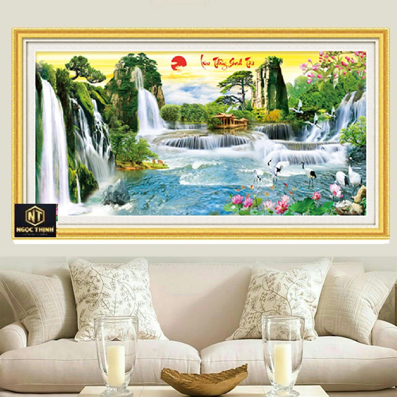 Tranh đính đá mẫu mới lưu thuỷ sinh tài kt 150x75cm