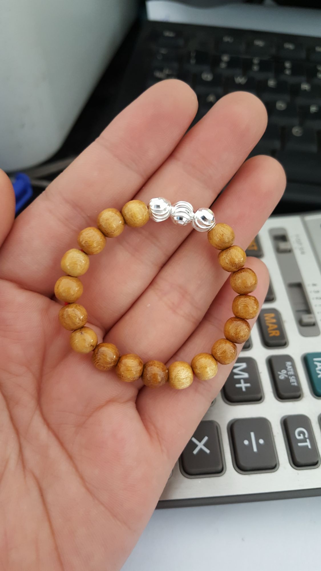 Vòng dâu tằm 3 bi bạc cho bé sơ sinh