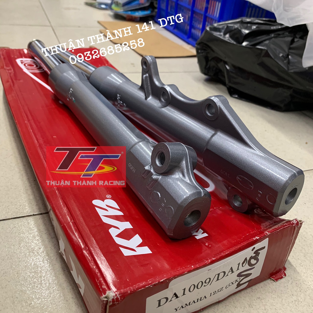 PHUỘC TRƯỚC YAZ MẪU VUÔNG - KYB - YAZ125