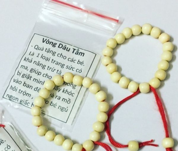 [HCM]Set 2 Vòng Dâu Tằm Cho Bé