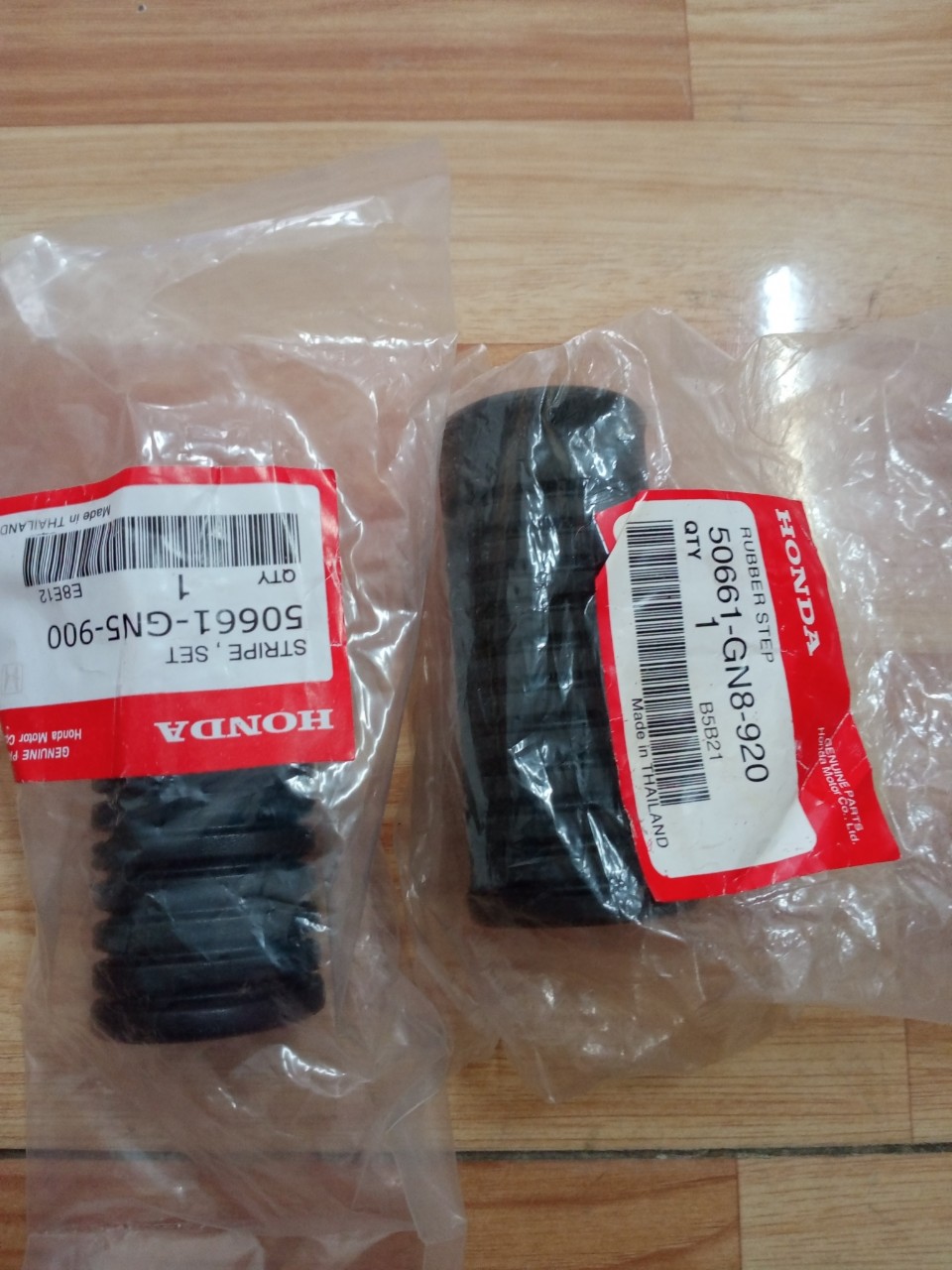 Cao su gác chân trước dream thái zin _ shop phụ tùng motor