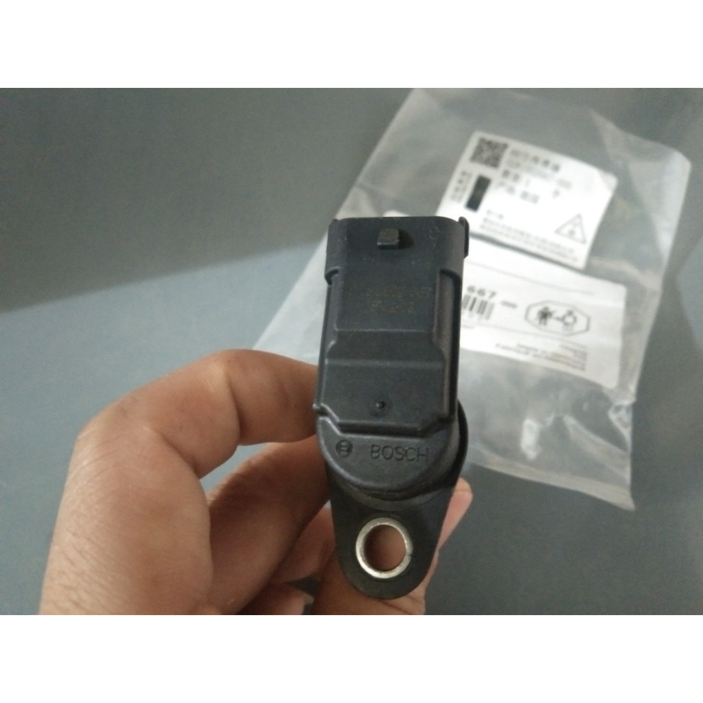 Cảm biến trục cam đô thành 0281002667