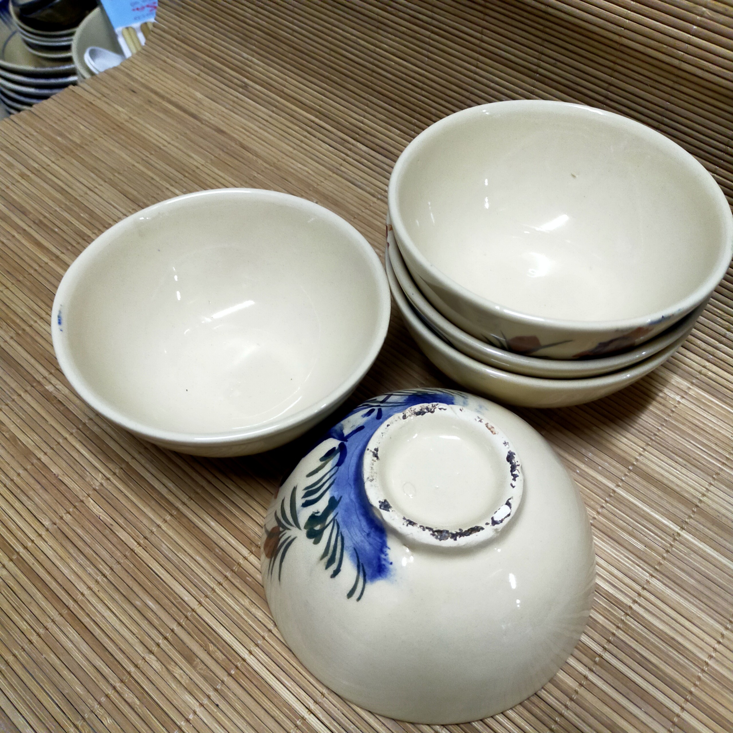 BỘ 10c CHÉN CƠM CON GÀ THỦ CÔNG XƯA ÍT SẠN