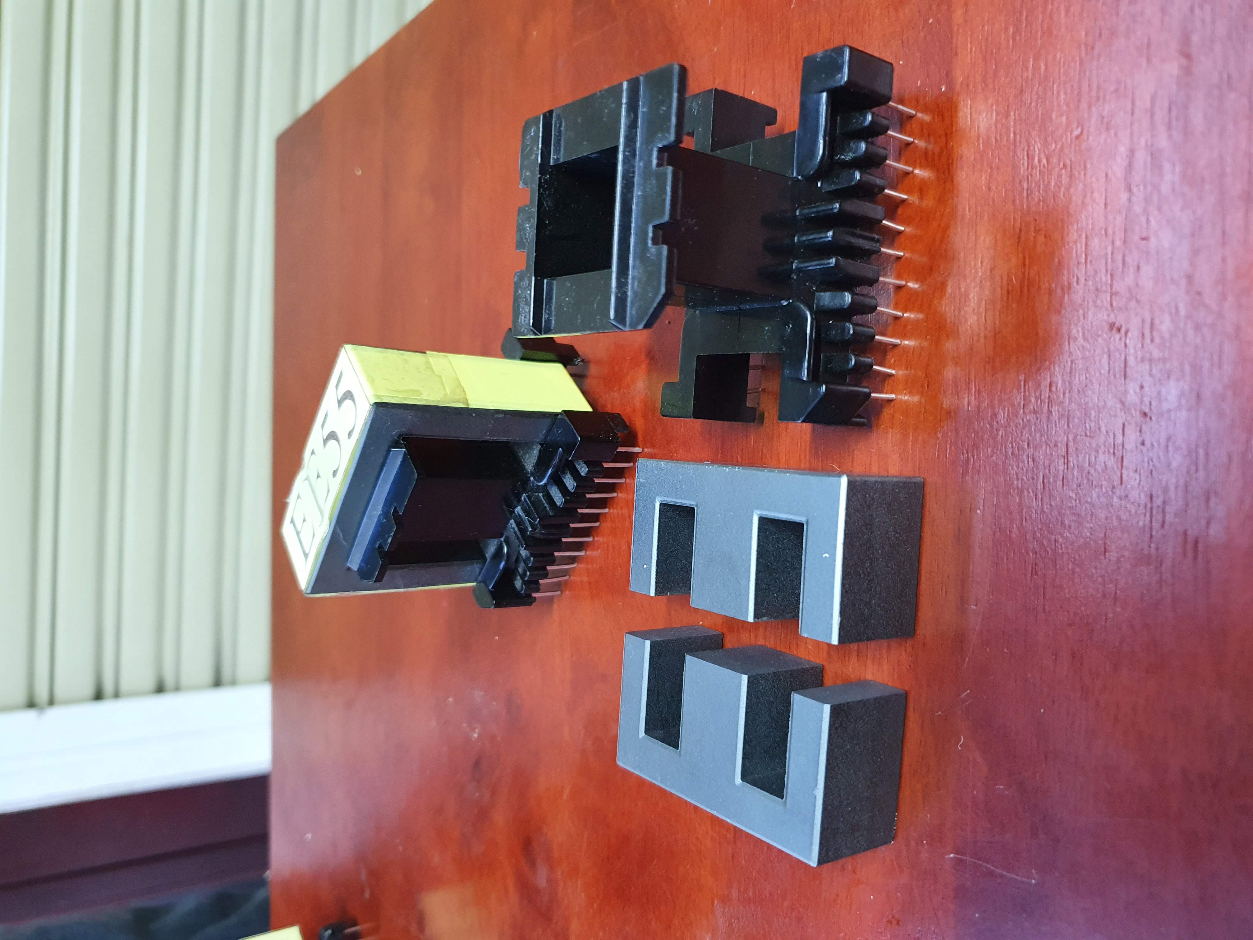 FERRITE CORE (Biến áp xung) EE55 ĐỨNG (11+11) CHÂN