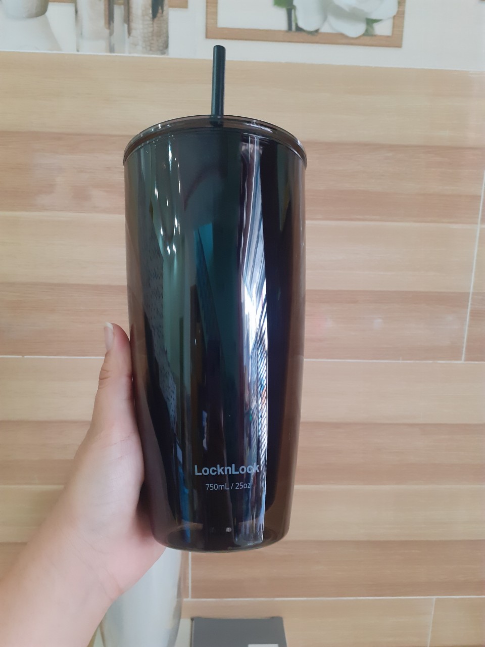 Ly nhựa 2 lớp Lock&Lock kèm ống hút 750ml