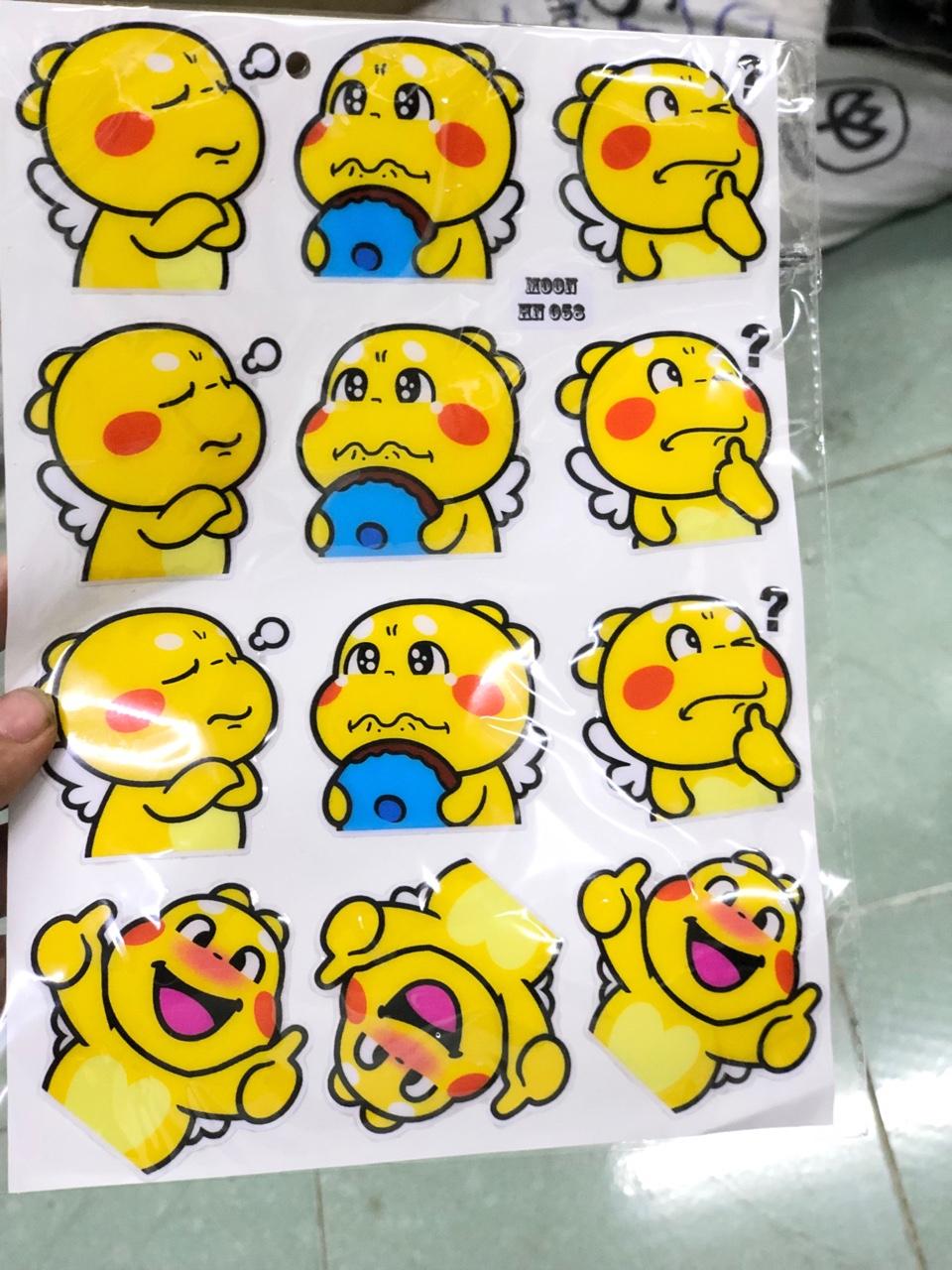 12 Tem nổi Emoji dán xe, nón bh, vali,...