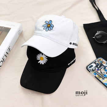 (xả hàng) Mũ lưỡi trai thêu hoa cúc xinh xắn thời trang cho nam nữ hai màu lựa chọn