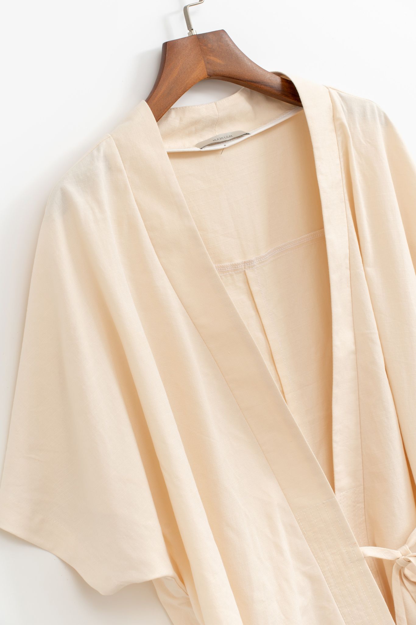 Áo Kimono Trơn - Be Madelen