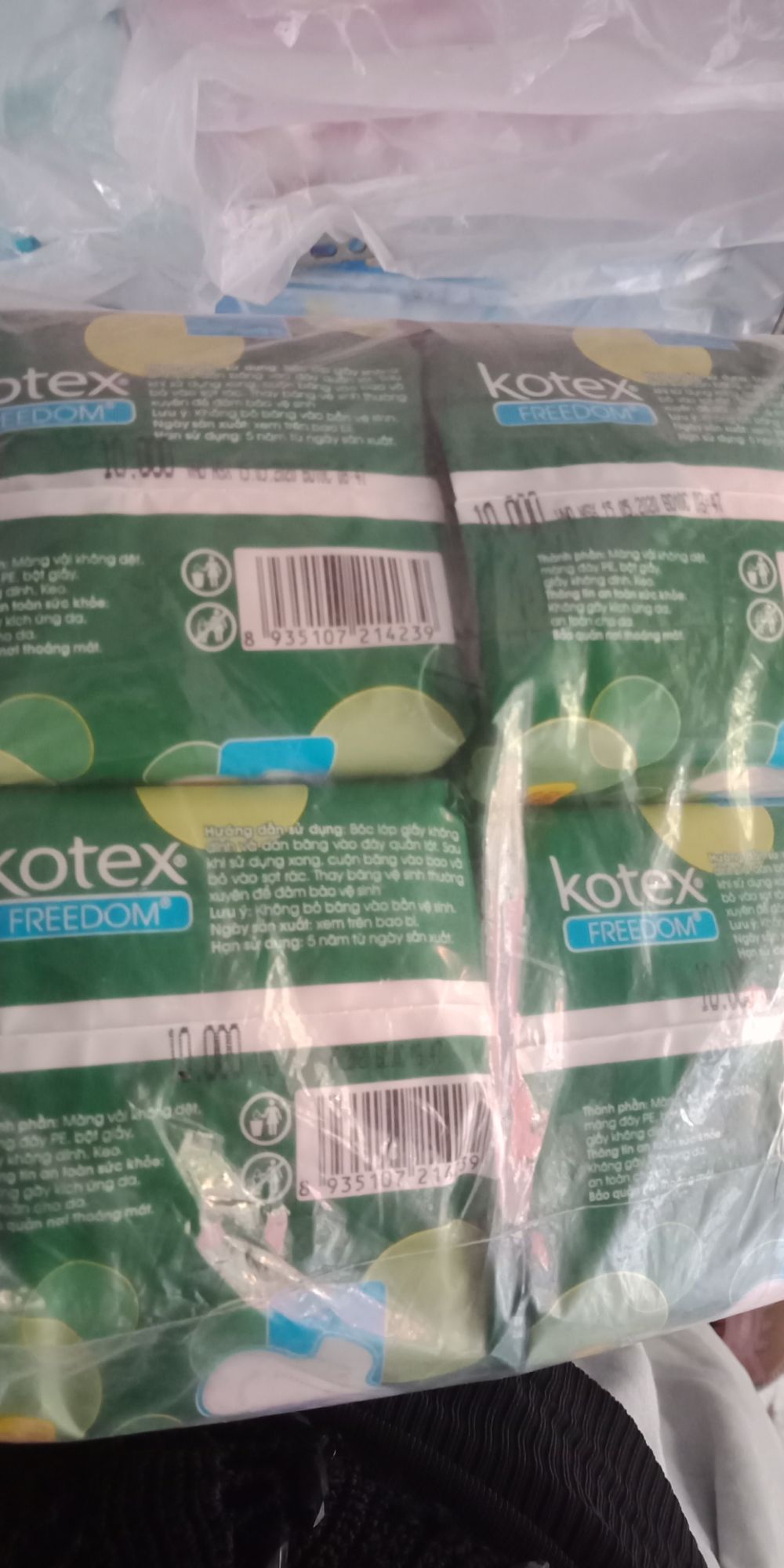 Combo 8 Kotex freedom có cánh loại 8 miếng