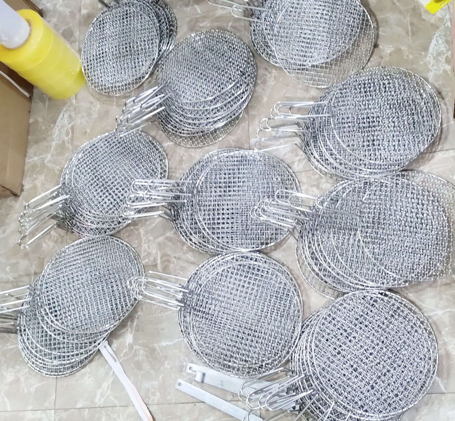 Vỉ nướng thịt đa năng dạng lưới 29,5cm