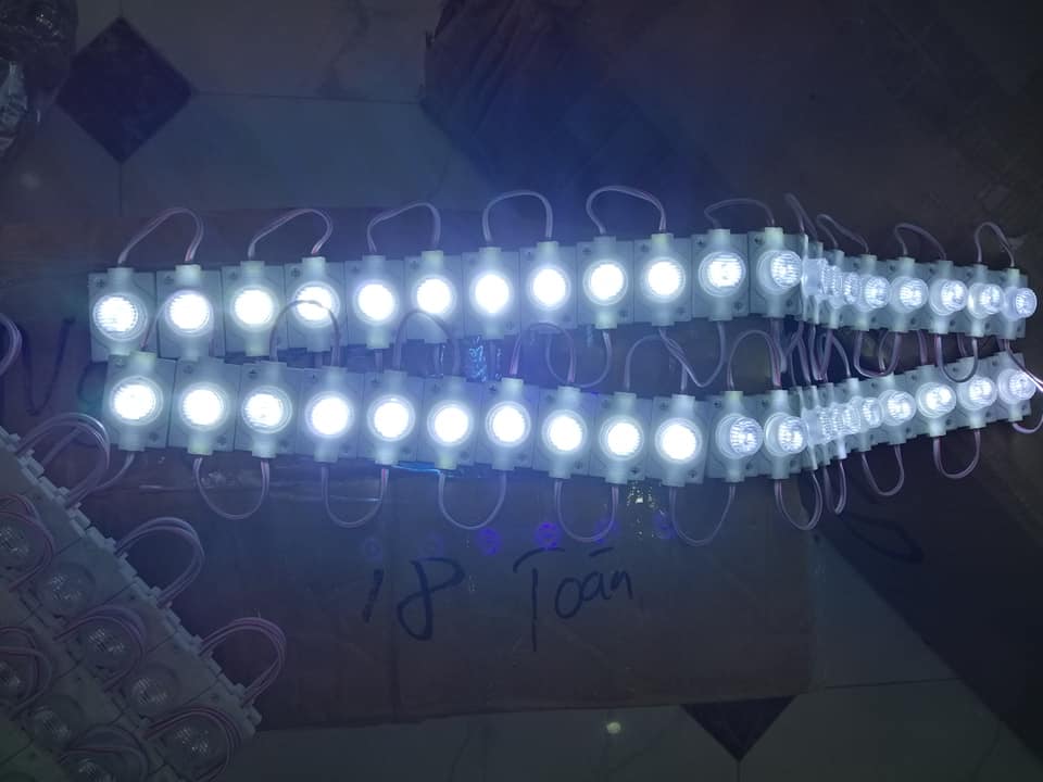 LED RỌI 15W (LED MẮT TRÂU) DÂY 20 BÓNG