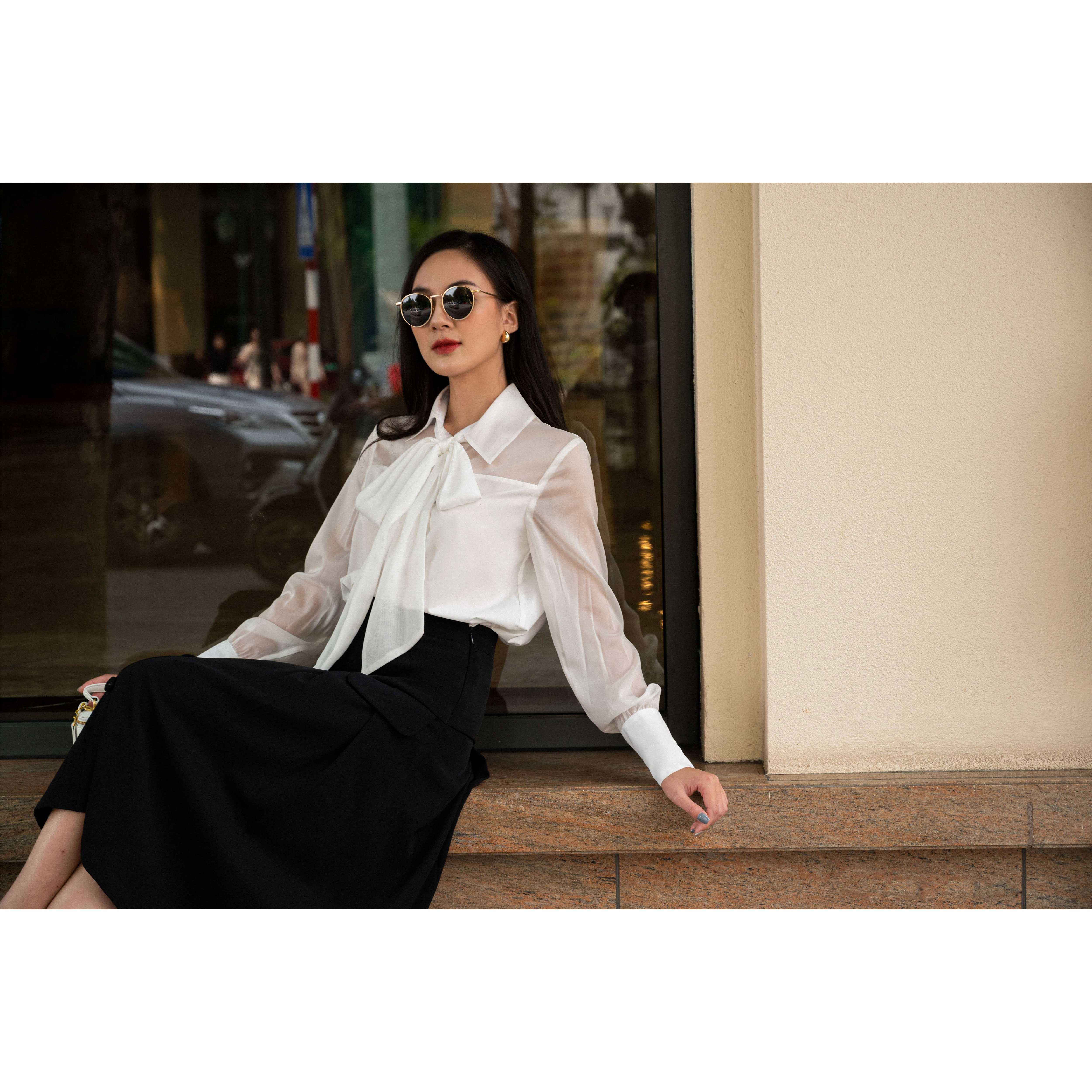 Sơ mi trắng phối thân cổ nơ 03SHI412 - MAIIMER