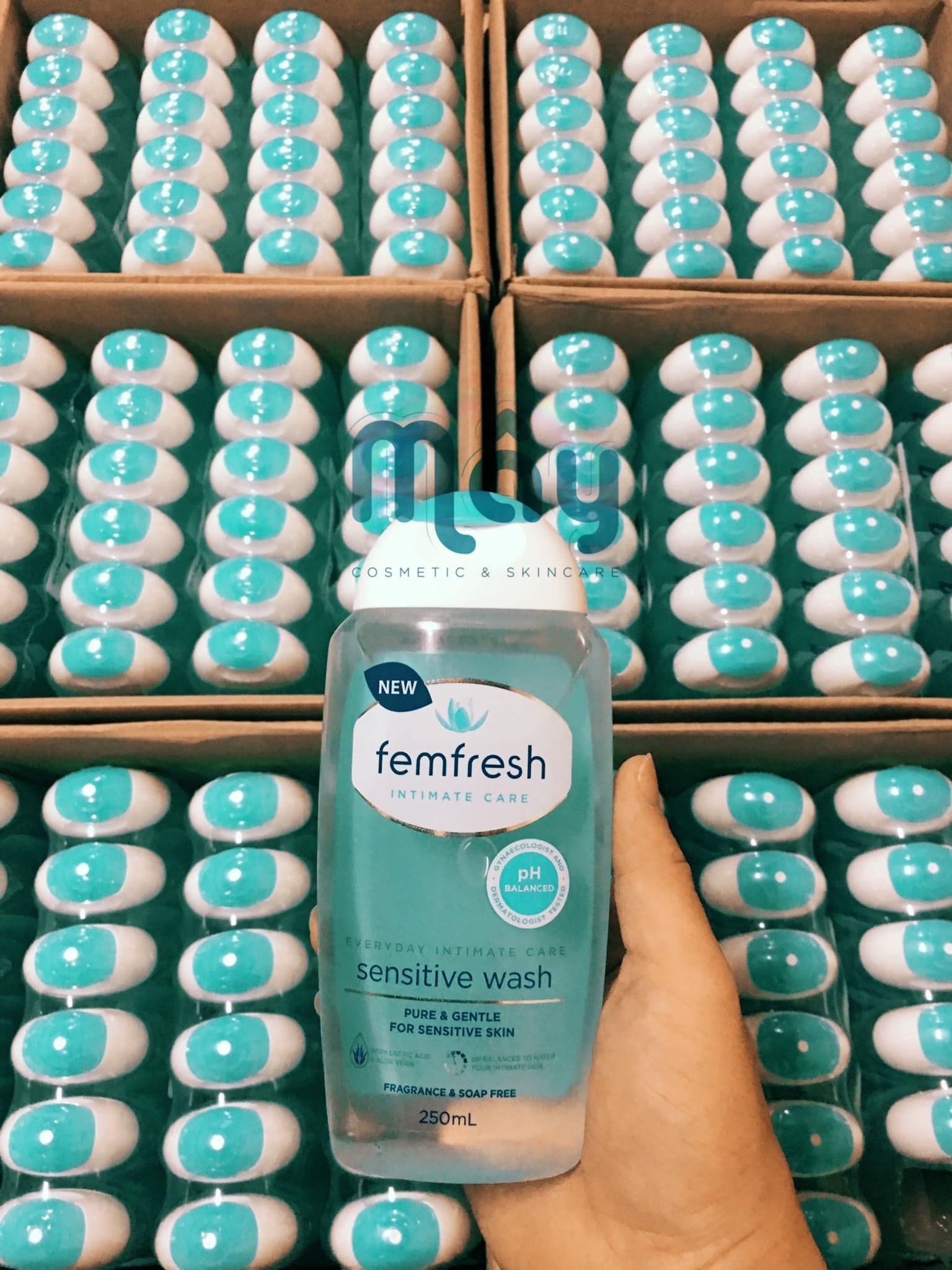 Femfresh dung dịch vệ sinh phụ nữ hàng ngày (250ml - màu cam)