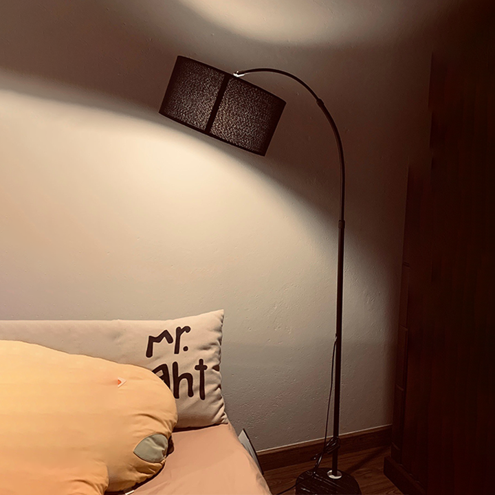 Đèn cây đứng dáng cong, Đèn cây decor phòng ngủ
