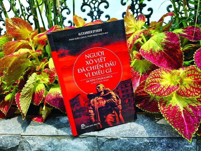 Sách - Người Xô Viết đã chiến đấu vì điều gì