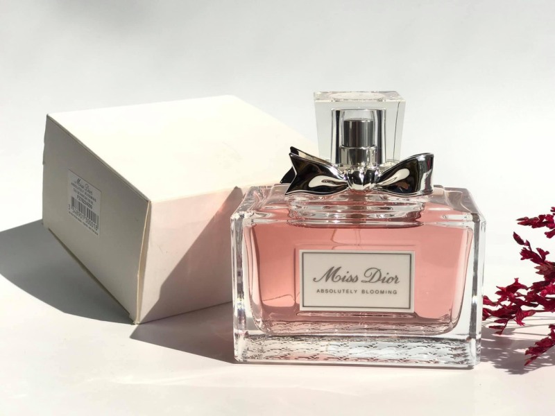 Nước hoa nữ Tester Miss Dior Absolute Blooming EDP 100ml