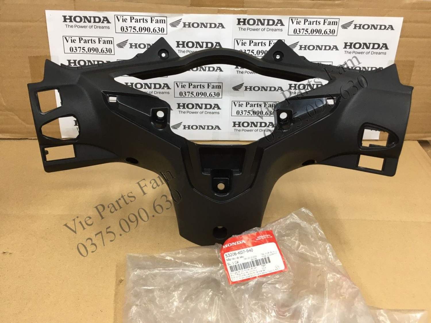 Ốp đầu sau tay lái/ bợ cổ wave rsx 110 2012-2013 , chính hiệu honda motor vn mới 100%
