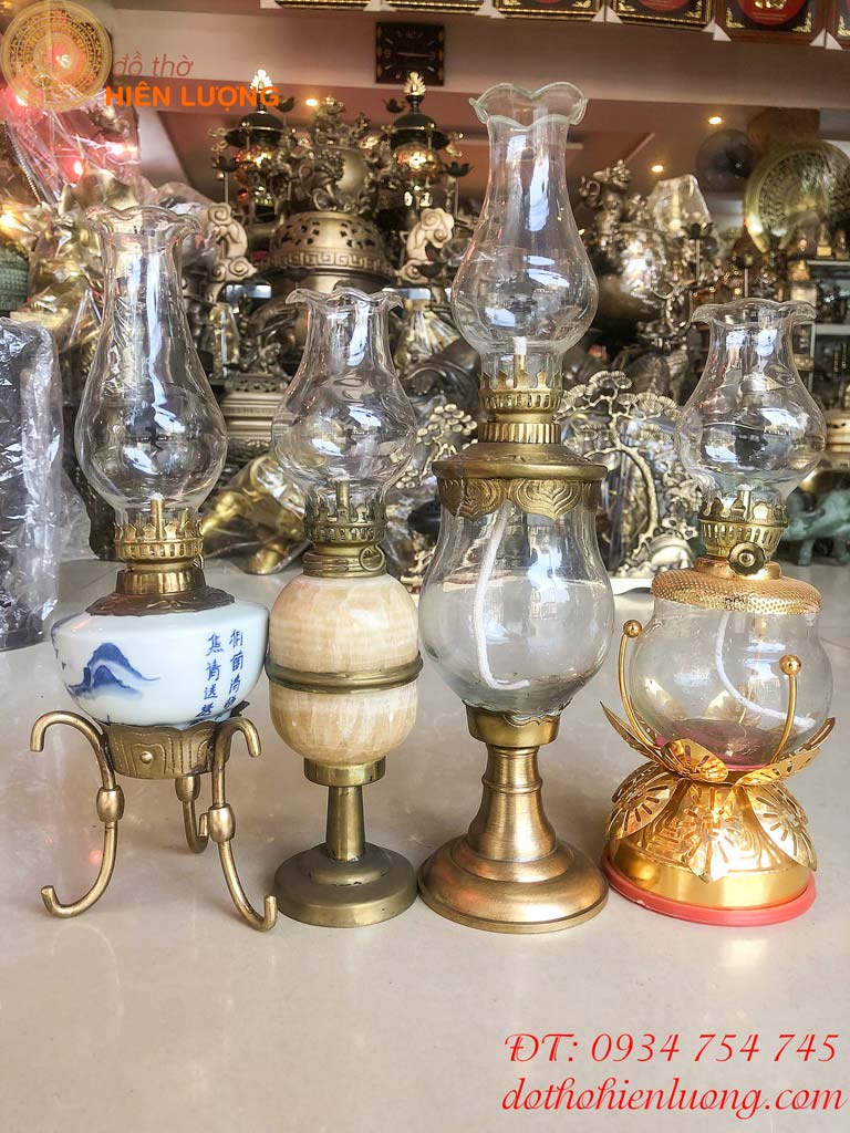 Đèn Dầu Bằng Đồng
