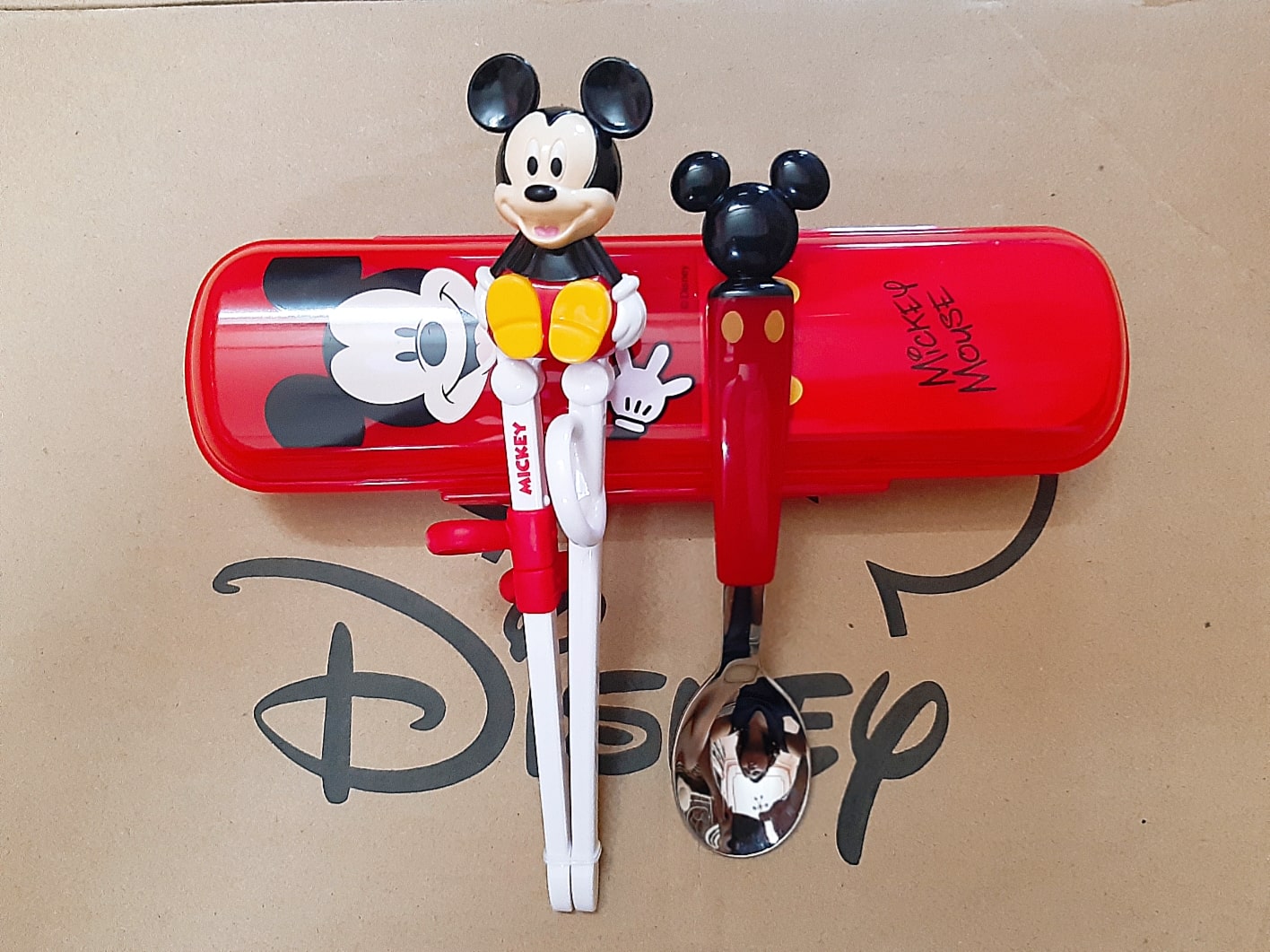 Set Đũa tập ăn cho bé Elsa Anna Disney Marvel 3D