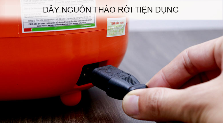 Nồi cơm điện Kangaroo 1.2 lít KG826S (hàng trưng bày bỏ mẫu)