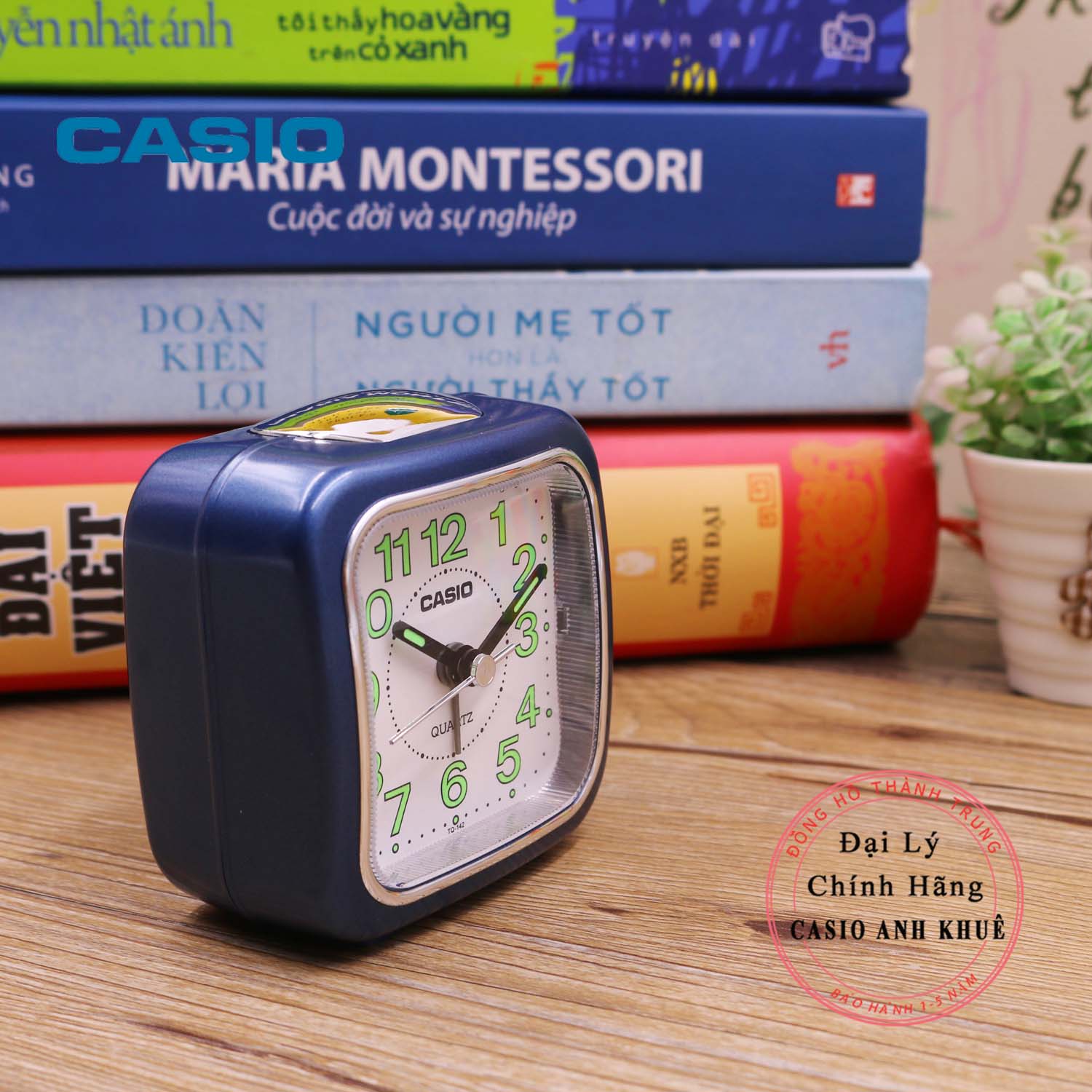 Đồng hồ để bàn Casio TQ-142-2DF có báo thức( Kích thước 7.7×7.2×4.9 cm )