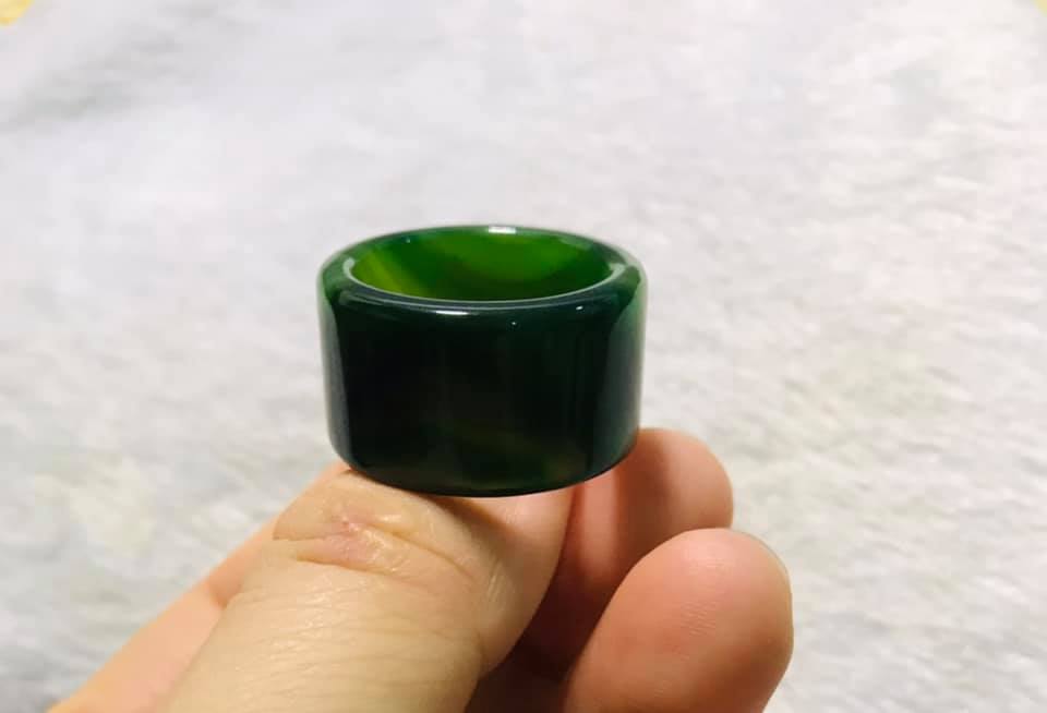 [HCM]NHẪN CÀN LONG ĐÁ MÃ NÃO XANH RÊU