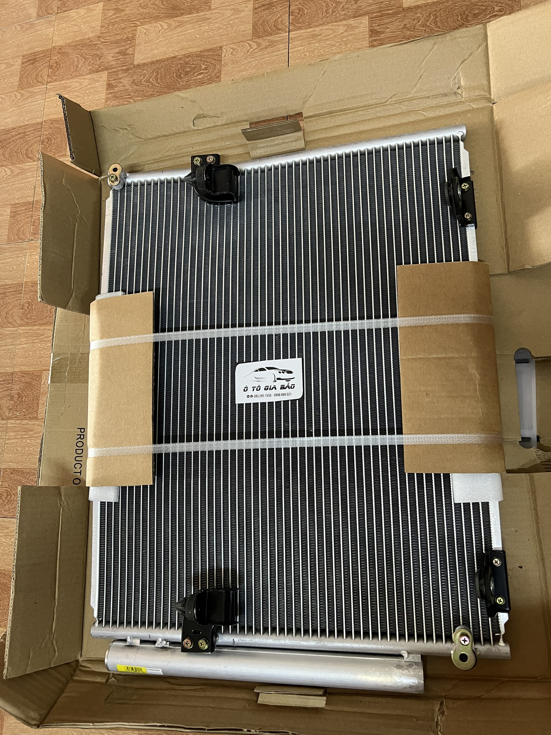 dàn nóng Innova đời 05 - 15 , Oem