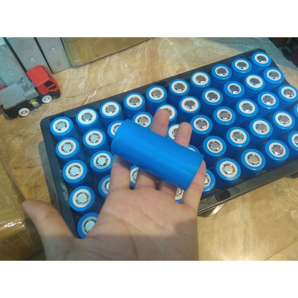 Siêu phẩm - Pin lithium sắt 32700 - 6400mah đầu bằng