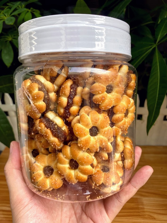 BÁNH QUY DỪA KẸP MỨT THƠM (KHÓM) THÁI LAN