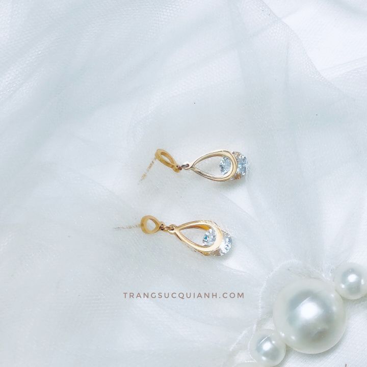 BÔNG TAI TITAN ĐÍNH HẠT ĐÁ HÌNH BẦU