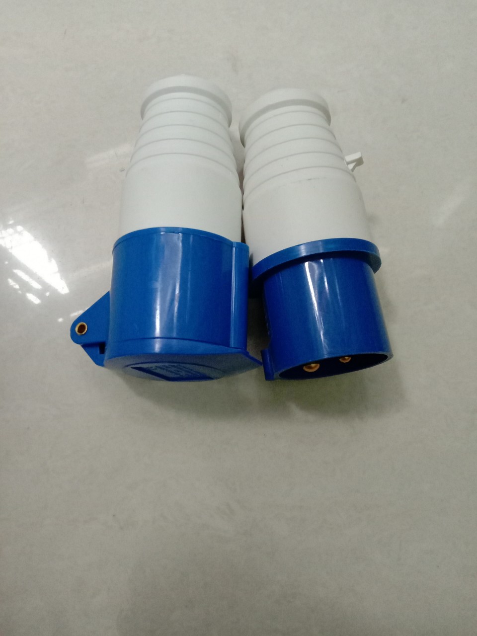 Combo phích cắm+ổ công nghiệp 3p 16a,32a