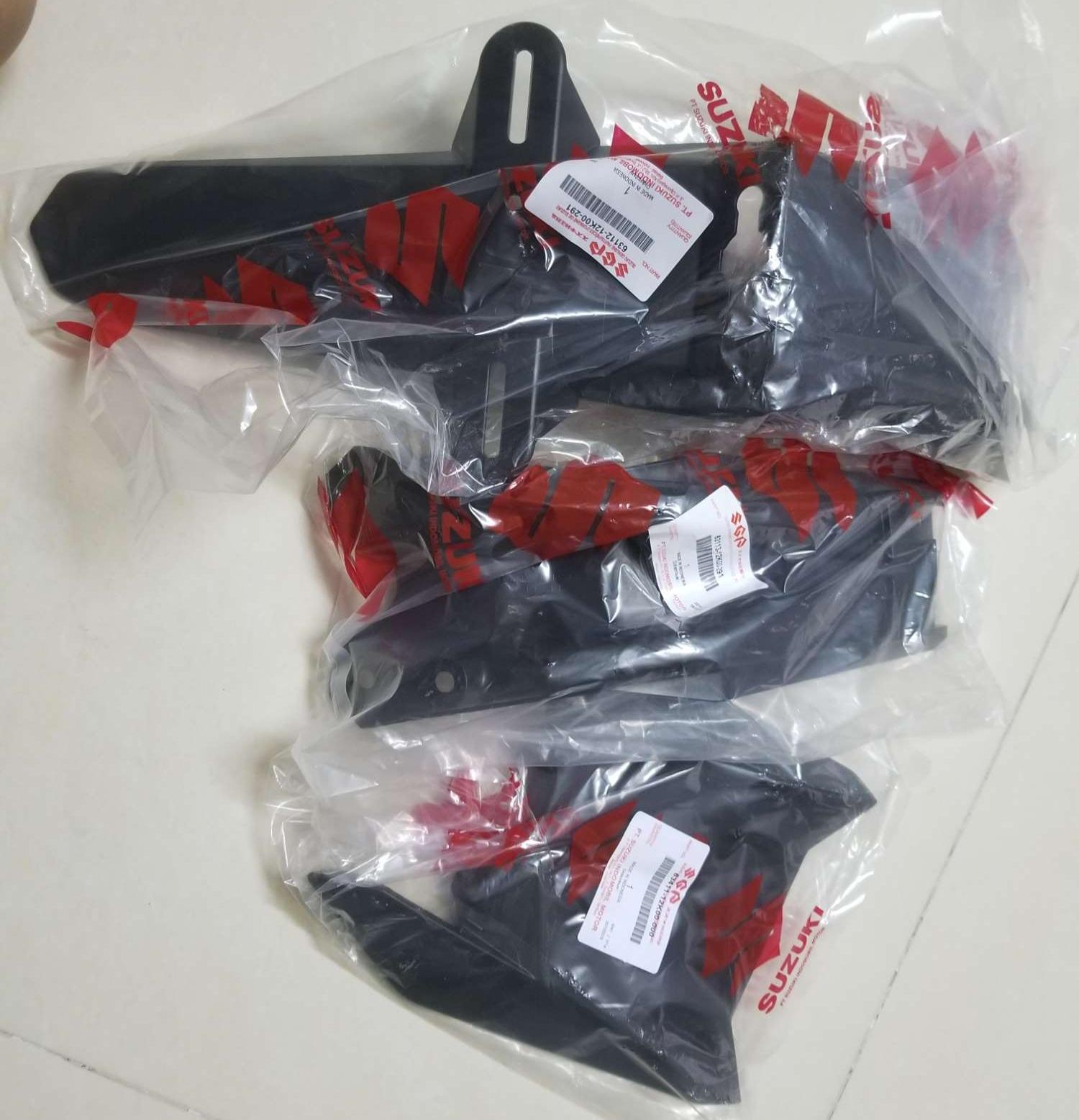 Dè Sau 3 Món Satria Fi Và Raider Fi Chính Hãng Duy Nhất Khuyến Mại Hôm Nay Dè Sau 3 Món Satria Fi Và Raider Fi Chính Hãng Duy Nhất Khuyến Mại Hôm Nay