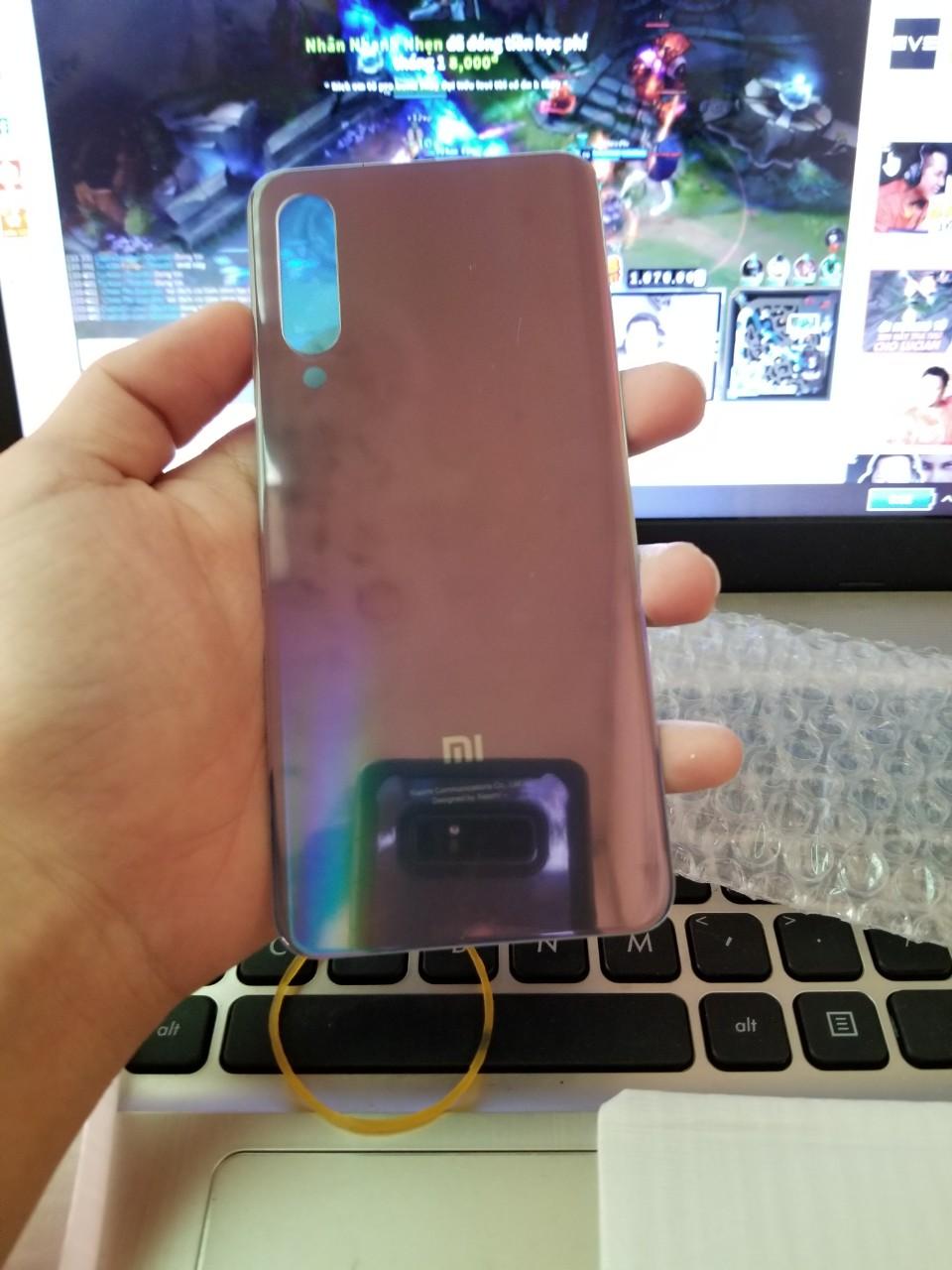 Nắp kính lưng xiaomi mii 9 SE