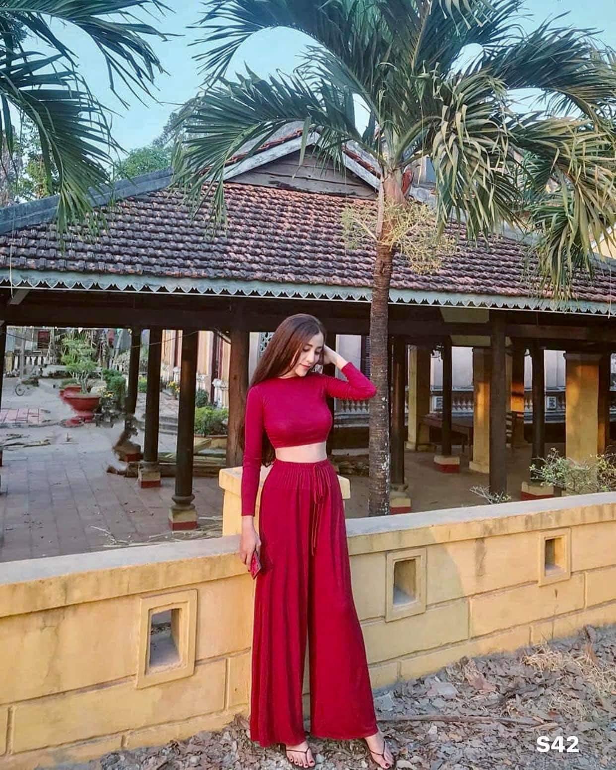 sét áo thun croptop quần ống suông