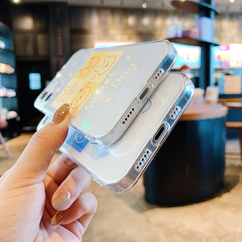 Ốp lưng iPhone Chú Thỏ Vàng
