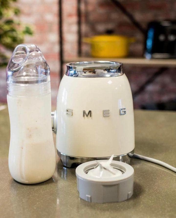 Máy xay sinh tố mini SMEG PBF01CREU