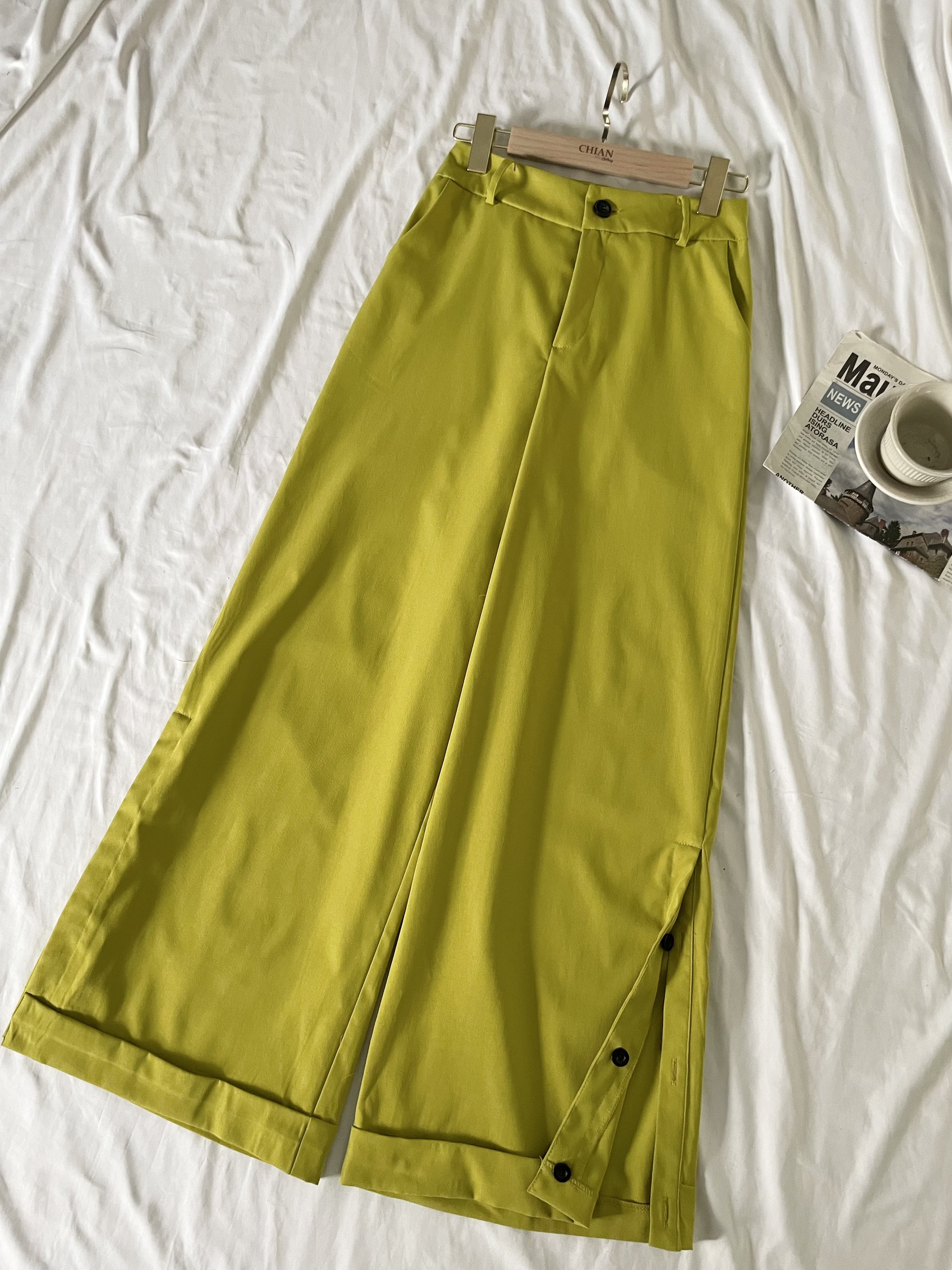 Quần Kaki dáng culottes cạp cao(A1620)