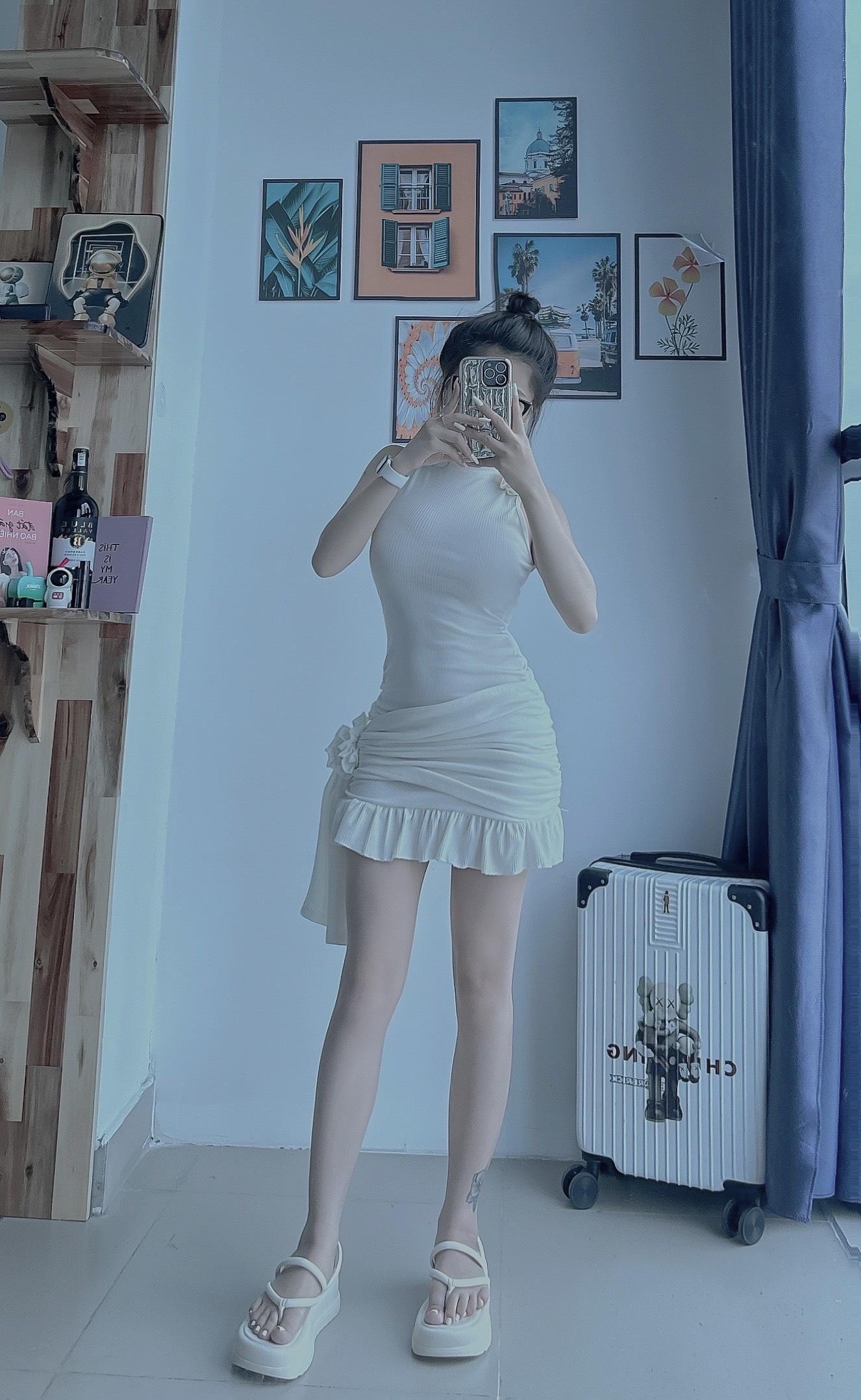 Đầm body phối hoa ba lỗ siêu xinh kaka