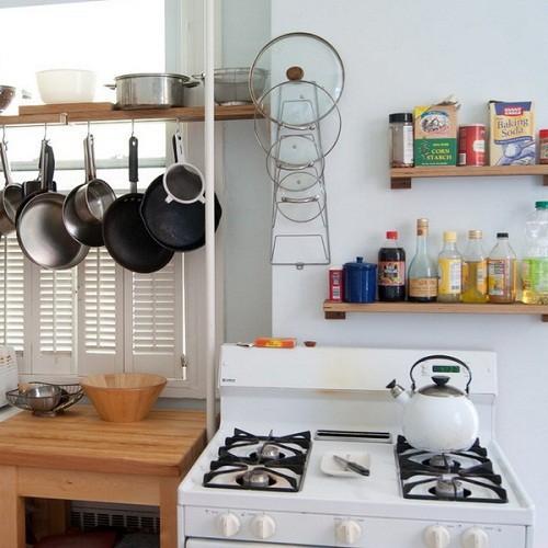 Giá Treo Vung Xoong Nồi 6 Ngăn inox tạo không gian bếp gọn gàng. Tặng kèm giở treo đồ tiện lợi