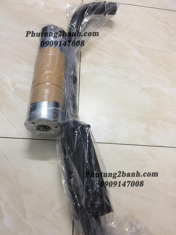 Cây pô xe Max