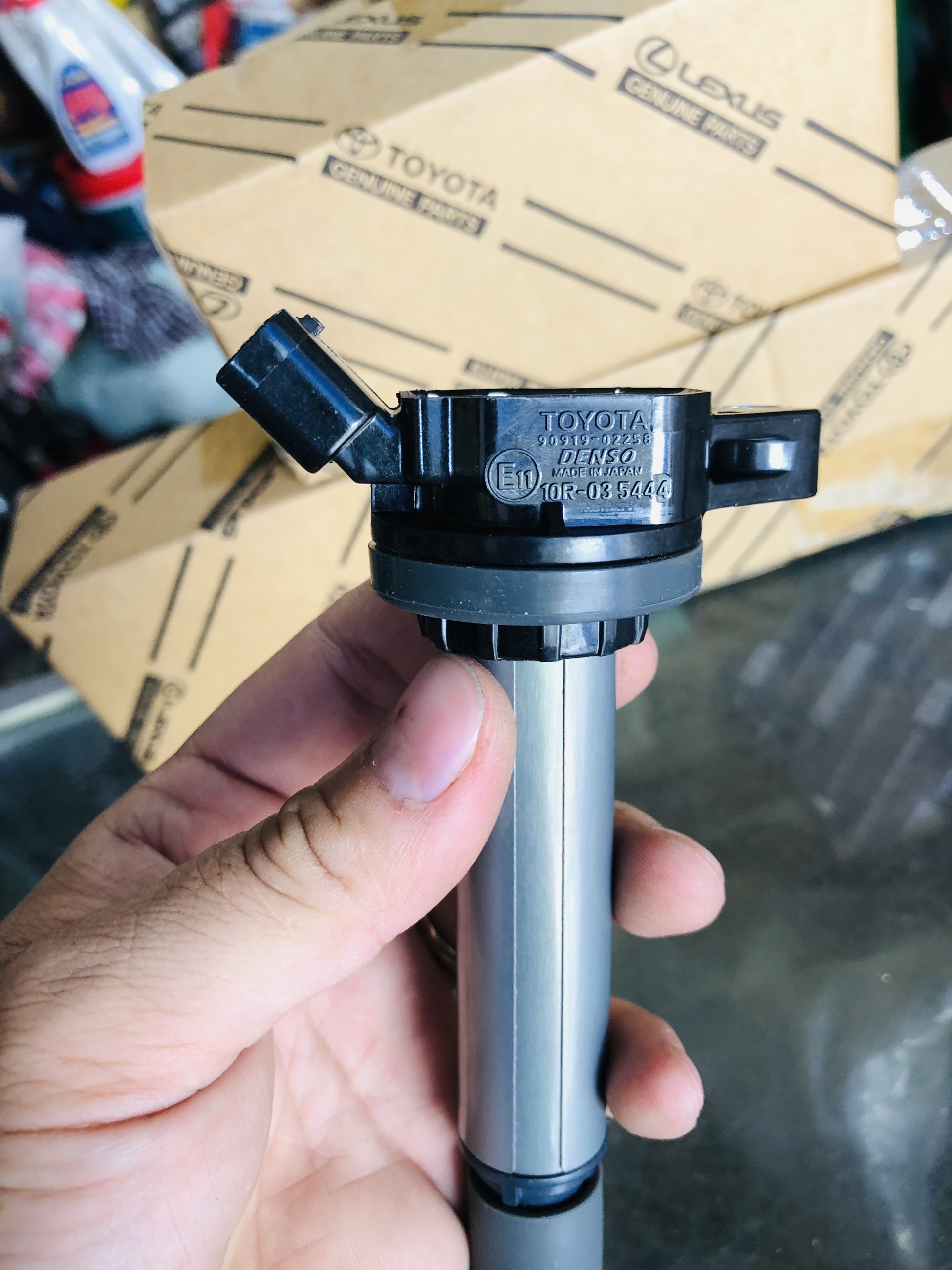 MOBIN ĐÁNH LỬA TOYOTA ALTIS ĐỜI 2008-2019