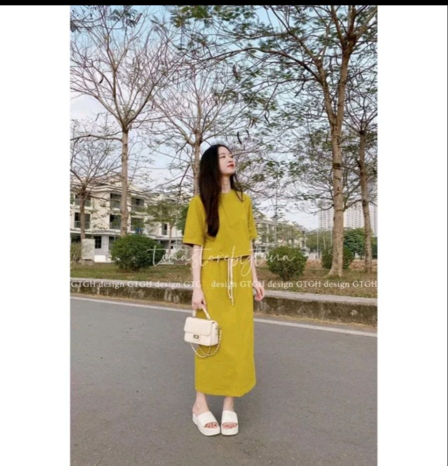 Set áo crop top chân váy conton -hàng thiết kế