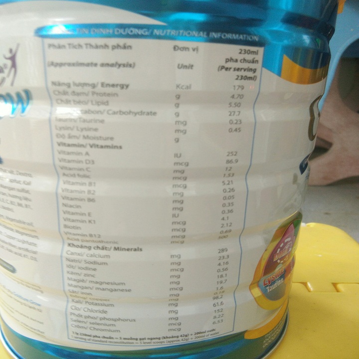 Sữa bột cao cấp tăng chiều cao lon 900g
